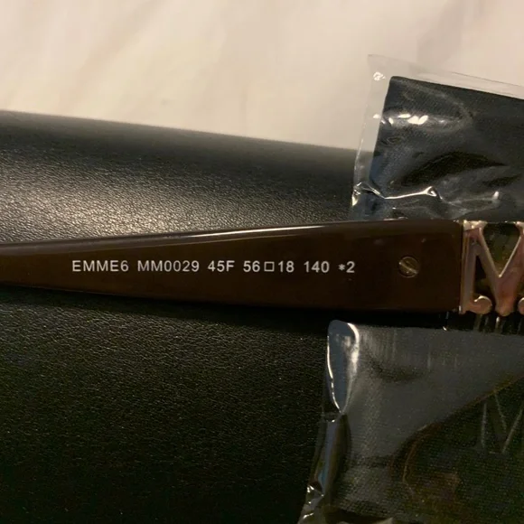 MaxMara Sunglasses NWOT - Picture 4 of 6